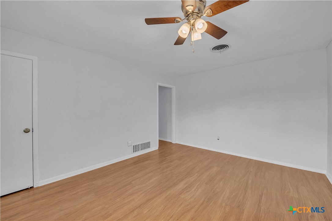 Listing view 2
