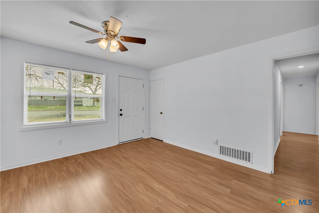 Listing view 3
