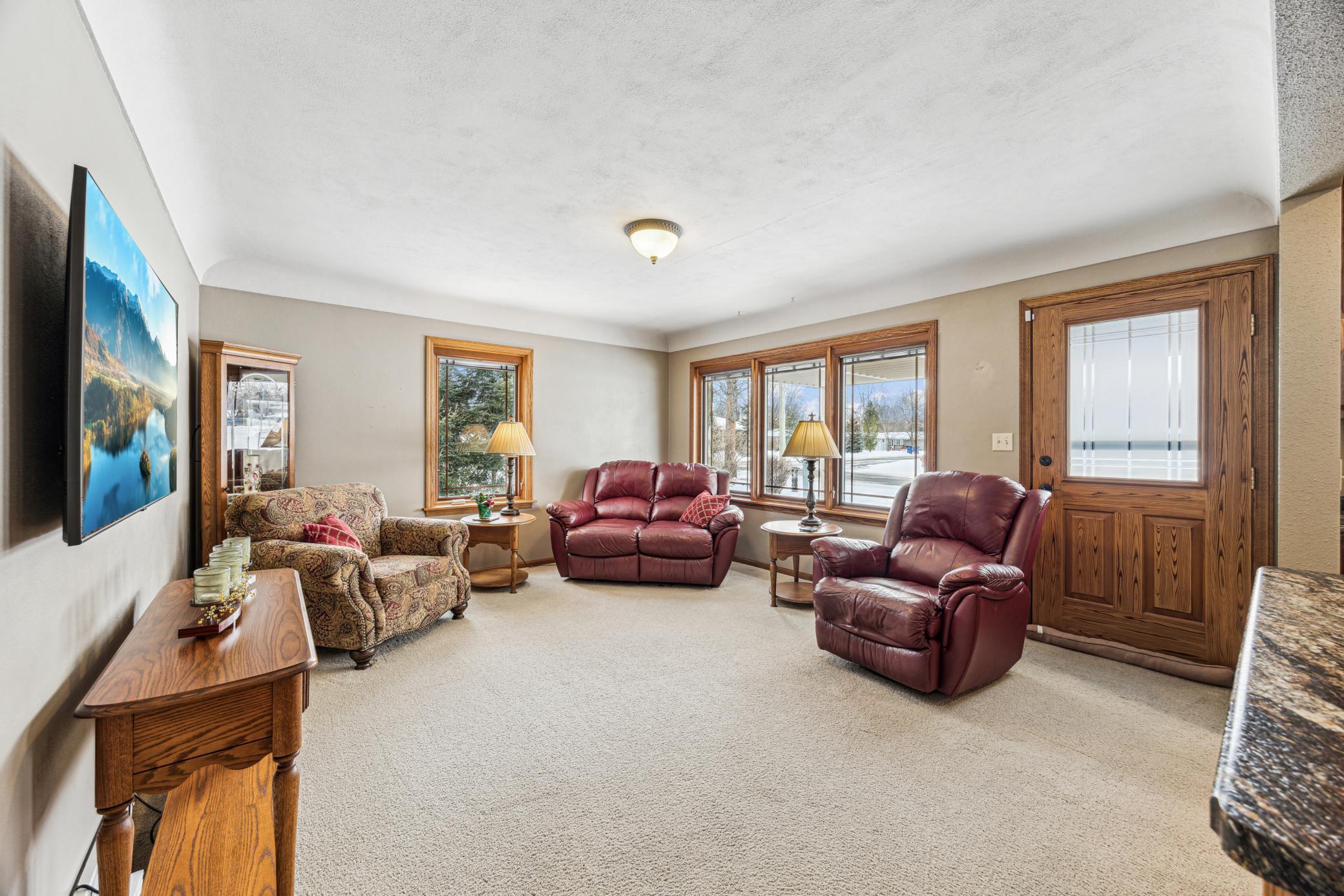 Listing view 3
